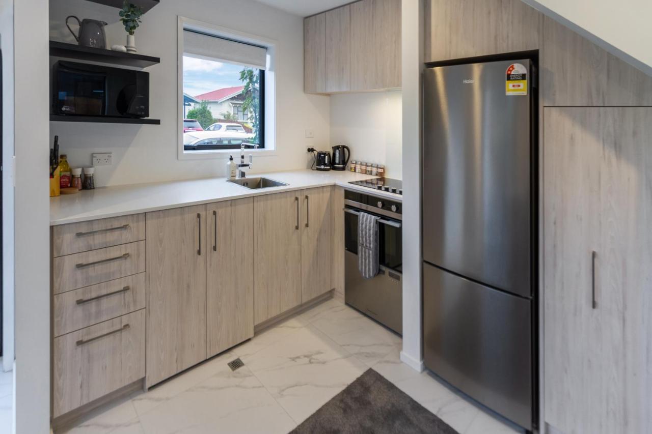Explore Addington And Cbd 1 Bed W/Carpark Christchurch Bagian luar foto