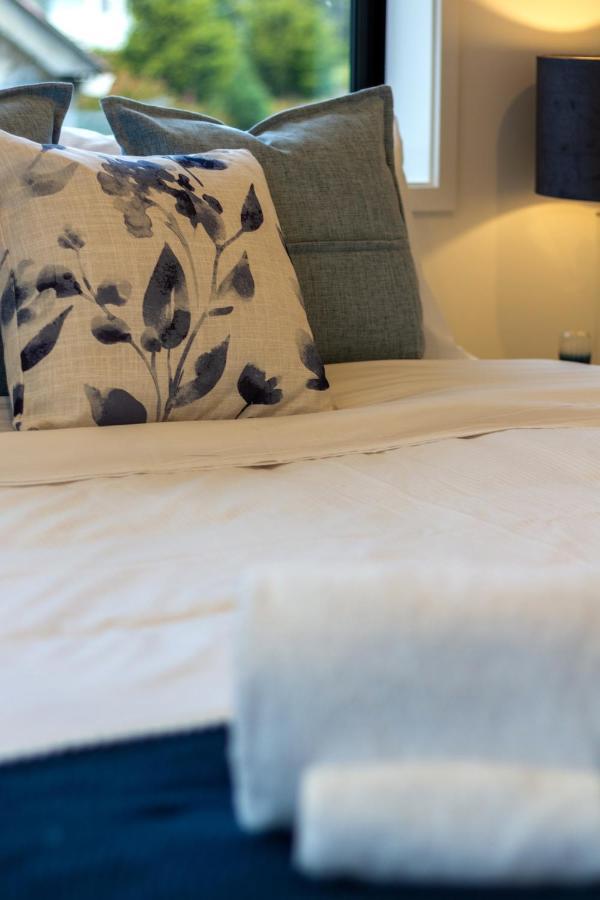 Explore Addington And Cbd 1 Bed W/Carpark Christchurch Bagian luar foto