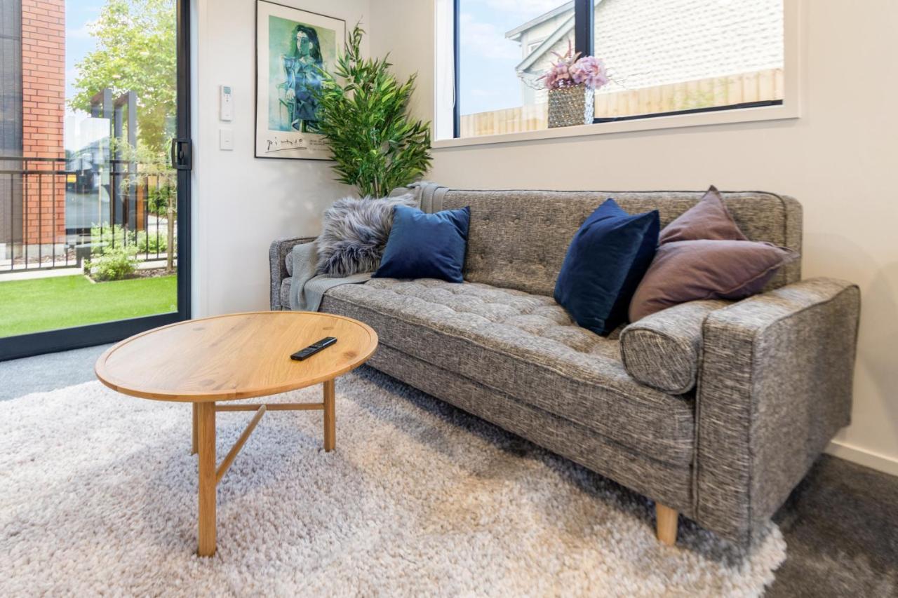 Explore Addington And Cbd 1 Bed W/Carpark Christchurch Bagian luar foto